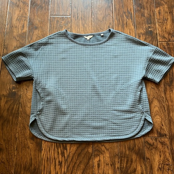 Max Studio blue waffle knit top. Size medium - Picture 5 of 8